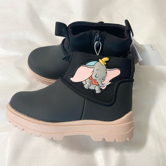 Zara Other - Zara Disney Dumbo Booties